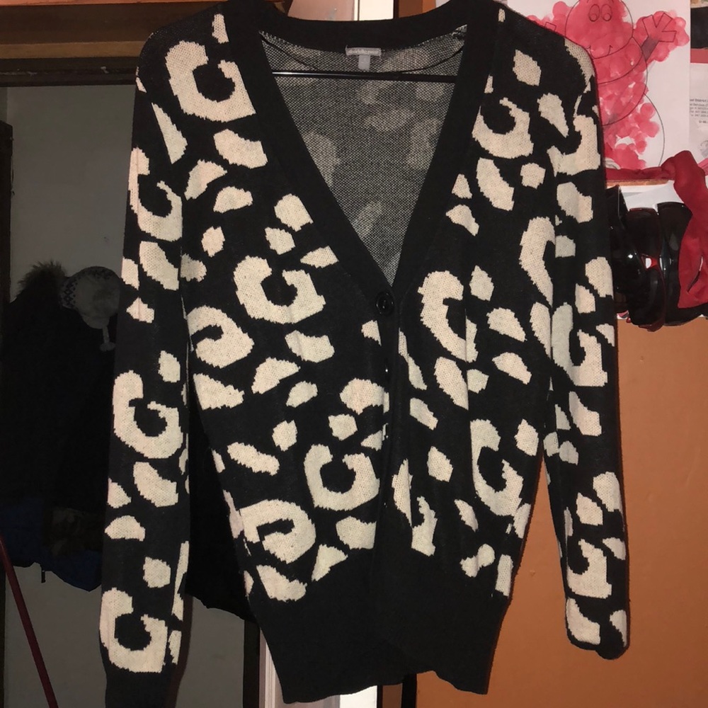 Black cheetah print sweater